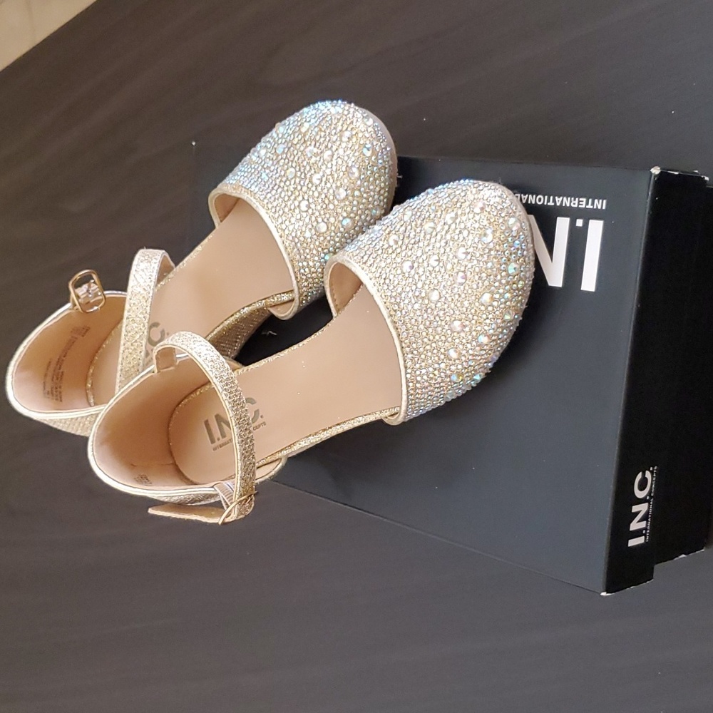 I.N.C Gold Sienna wedge